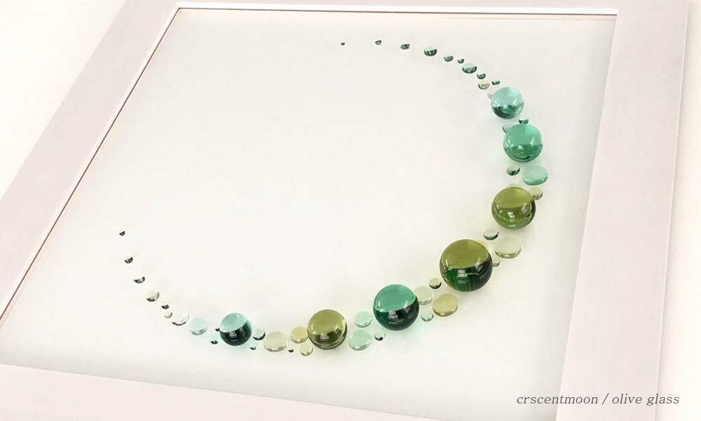 オリーブ硝子 crescentmoon